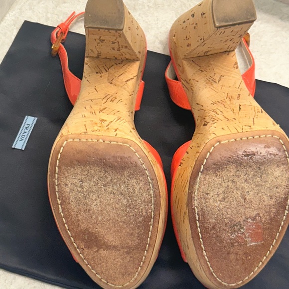 PRADA Pink Orange Patent Peep Toe Cork Wedge Pump Shoe 39.5 - Picture 6 of 10